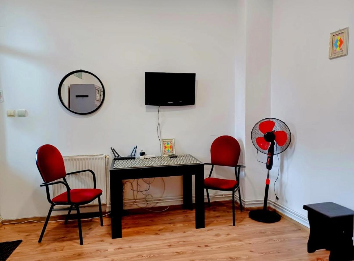 Brasov Central Studio Extérieur photo