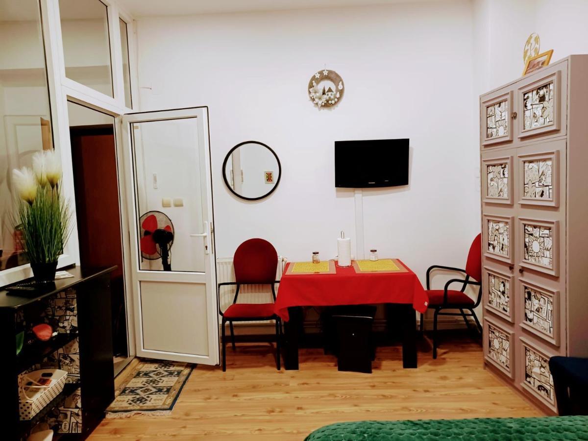 Brasov Central Studio Extérieur photo